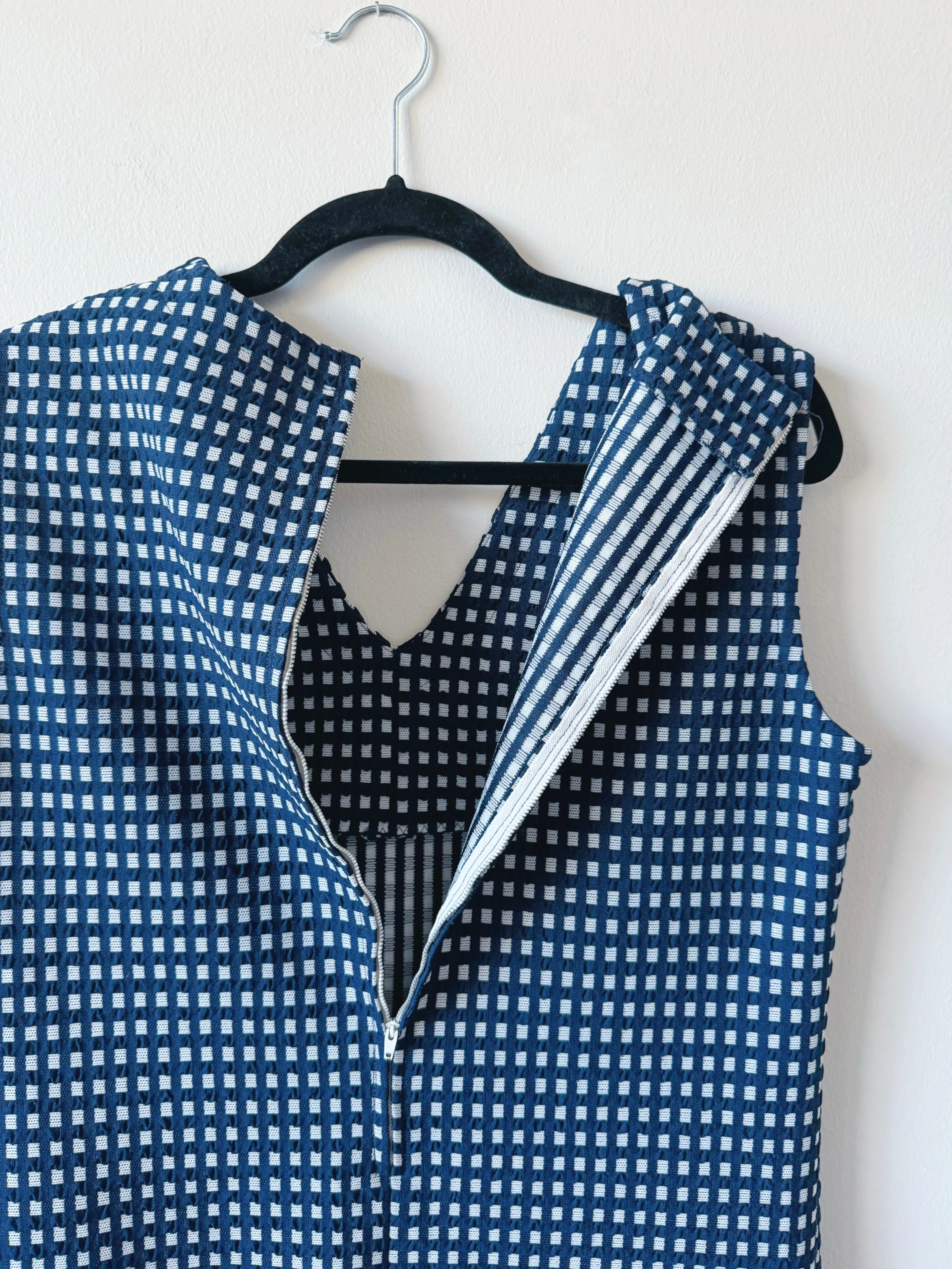 60s Vintage Handmade Navy Gingham V-Neck Tank Top (M)