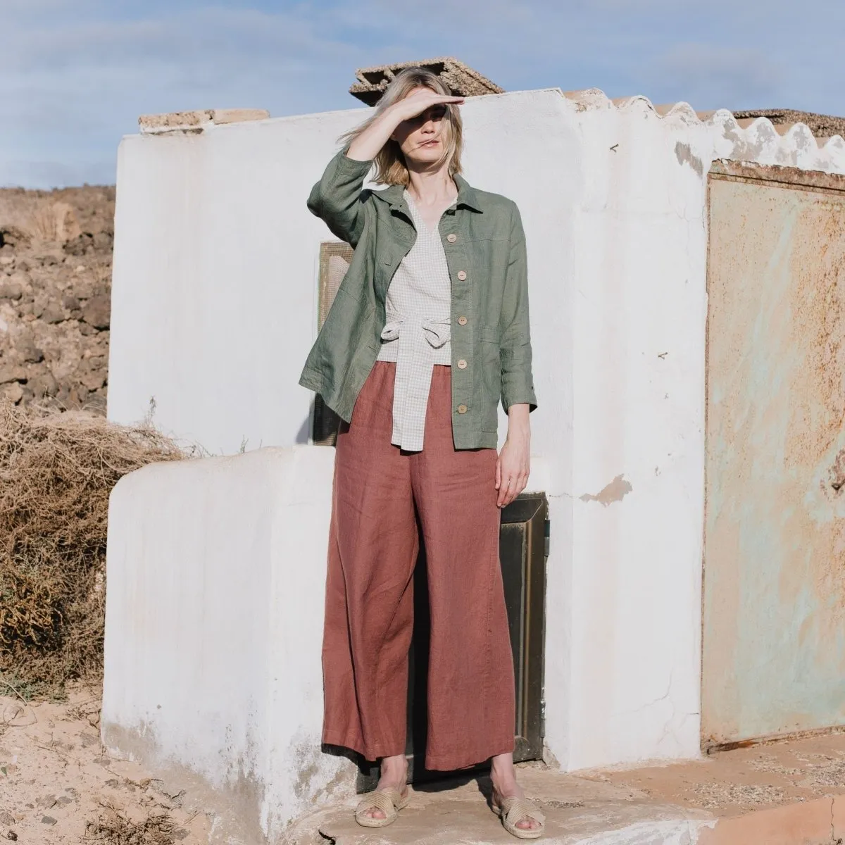 R: Maxi WELS wide leg linen pants (Size: M; Color: Natural/White Gingham)